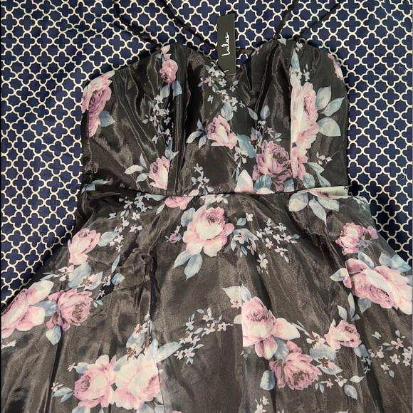NWT Lulus Got Your Heart Black Floral Print
Organza Mini Dress - Picture 2 of 2